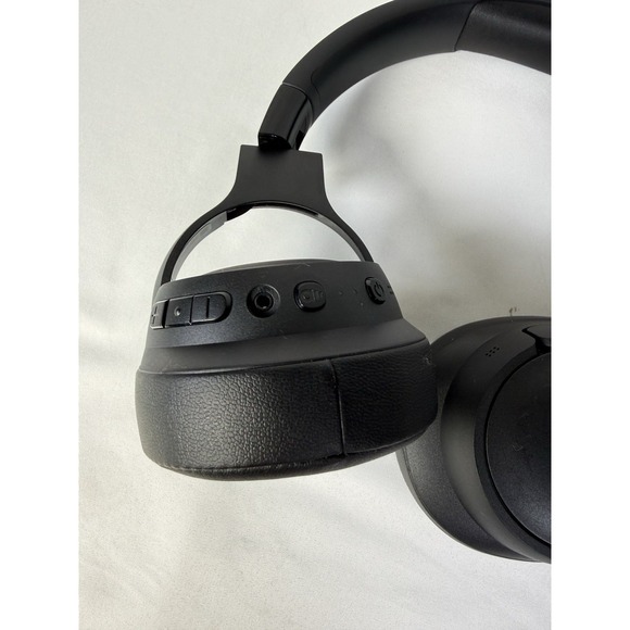 JBL Tune 770NC Adaptive Noise Cancelling Wireless Over-Ear Headphones - Picture 3 of 9